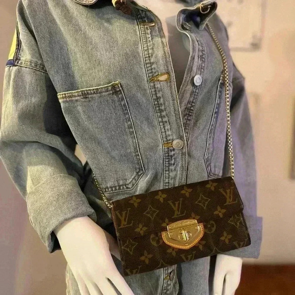 Authentic LOUIS VUITTON Quilted Monogram Etoile w/COA - Picture 1 of 16